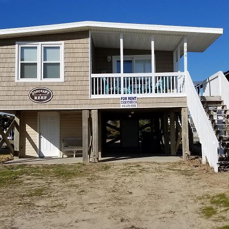 Donovan"S Reef Oak Island Exterior photo